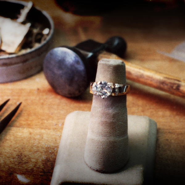 jeweler-bench
